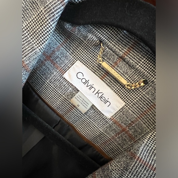 Calvin Klein, Women’s Plaid Blazer, size 14 - Picture 3 of 4
